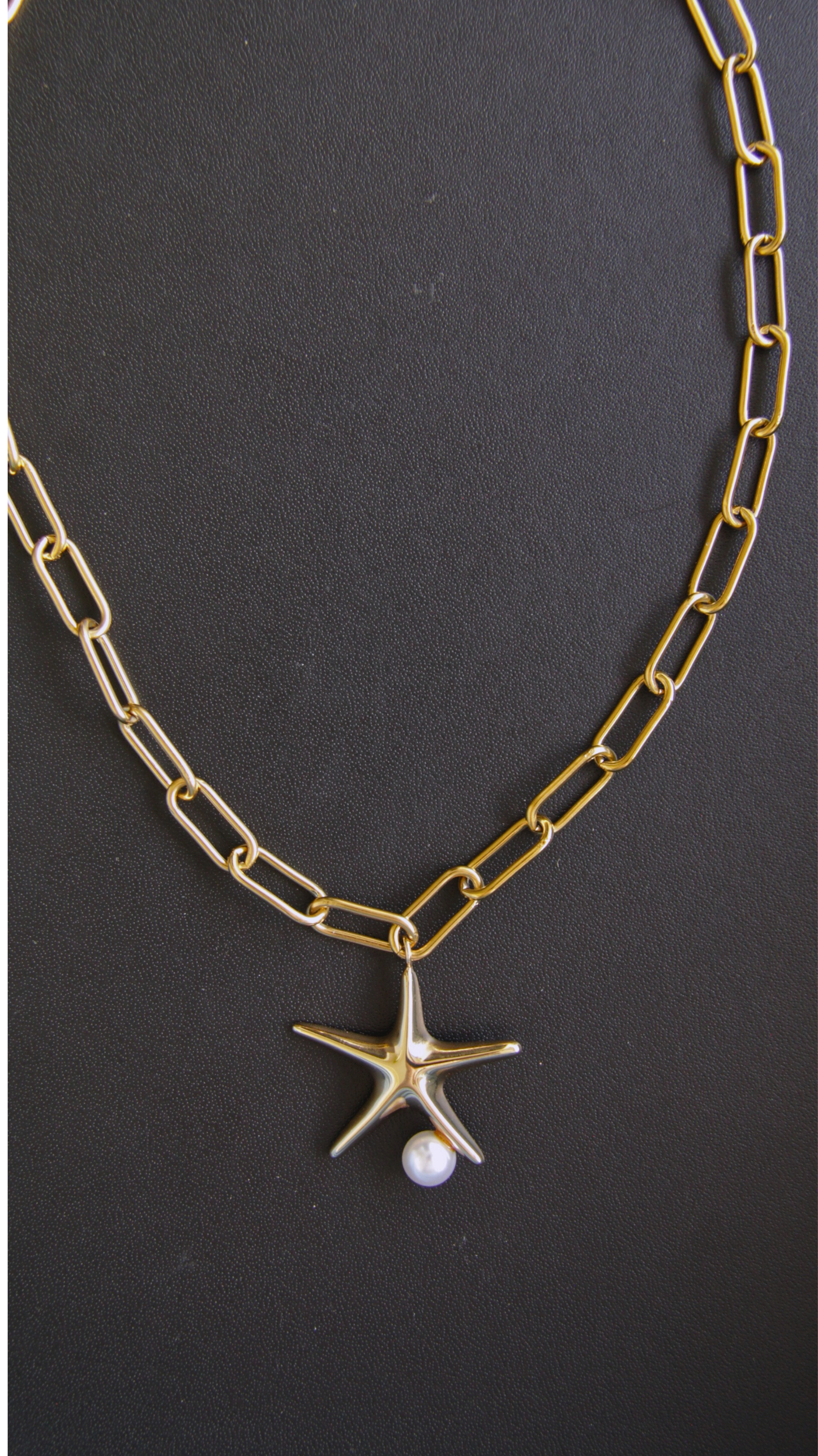 Lady Starfish Necklace