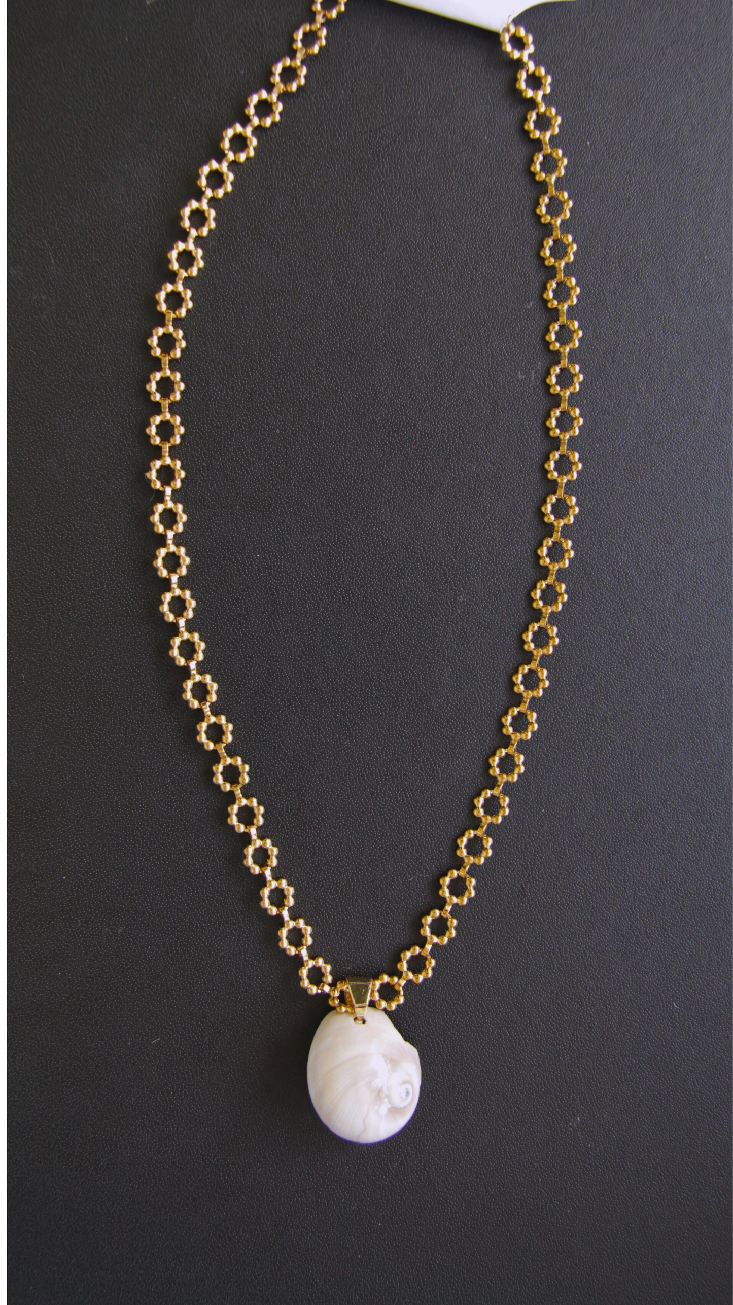 Flower Chain Moon Shell Necklace