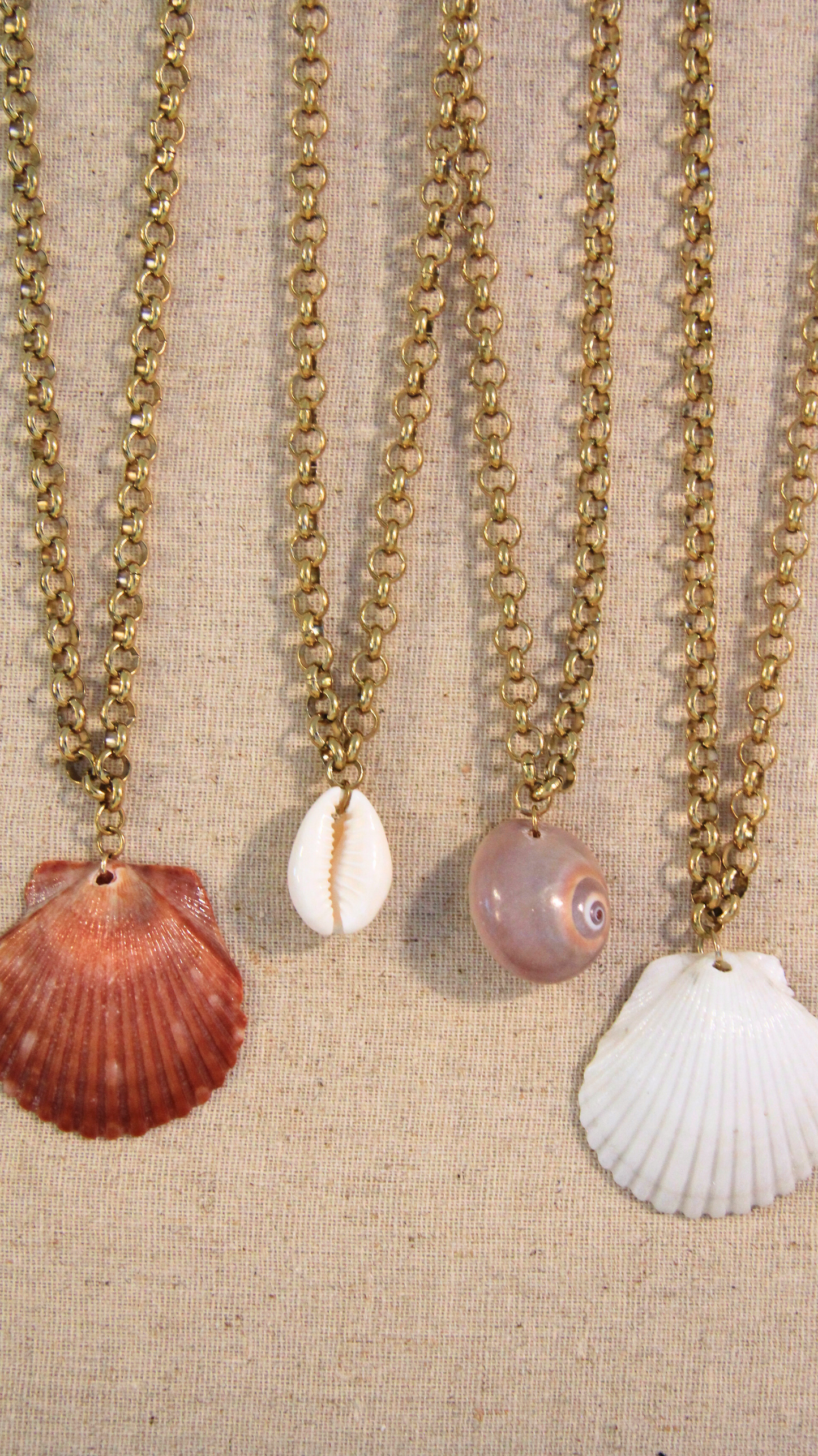 Flower Chain Moon Shell Necklace
