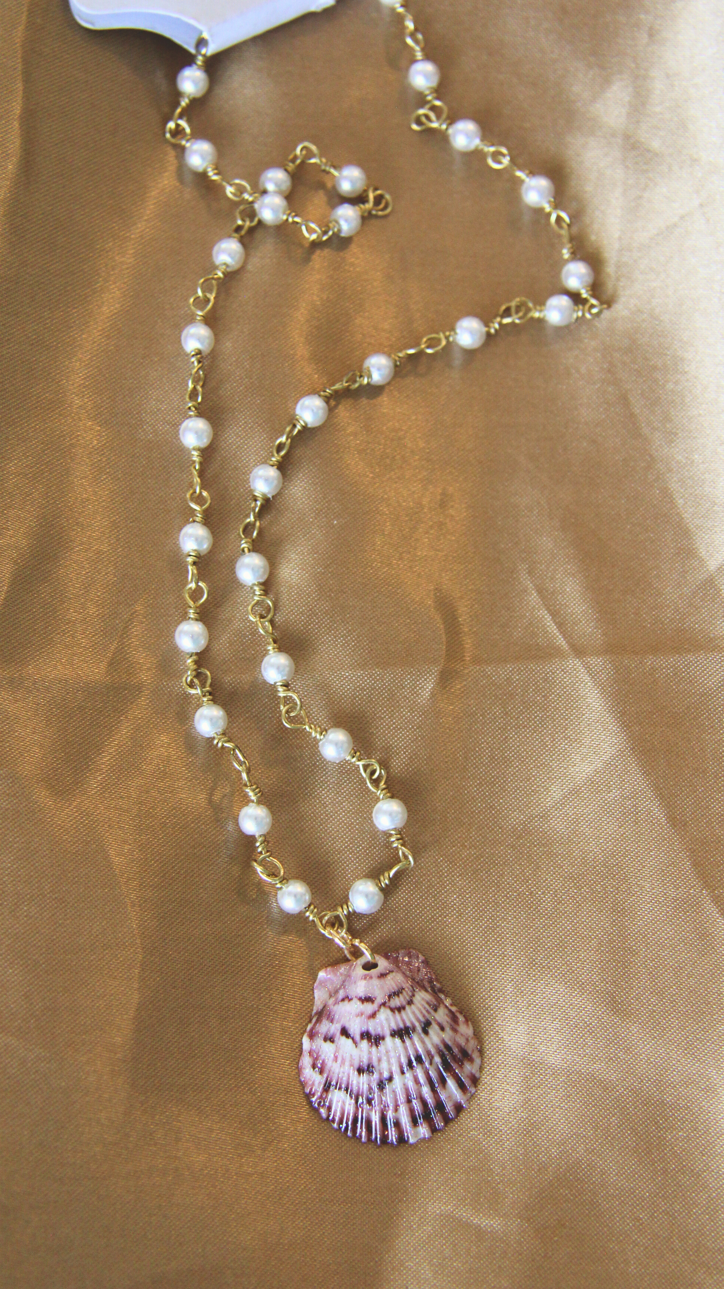 The Purple & Pearl Beaded Shell Necklace