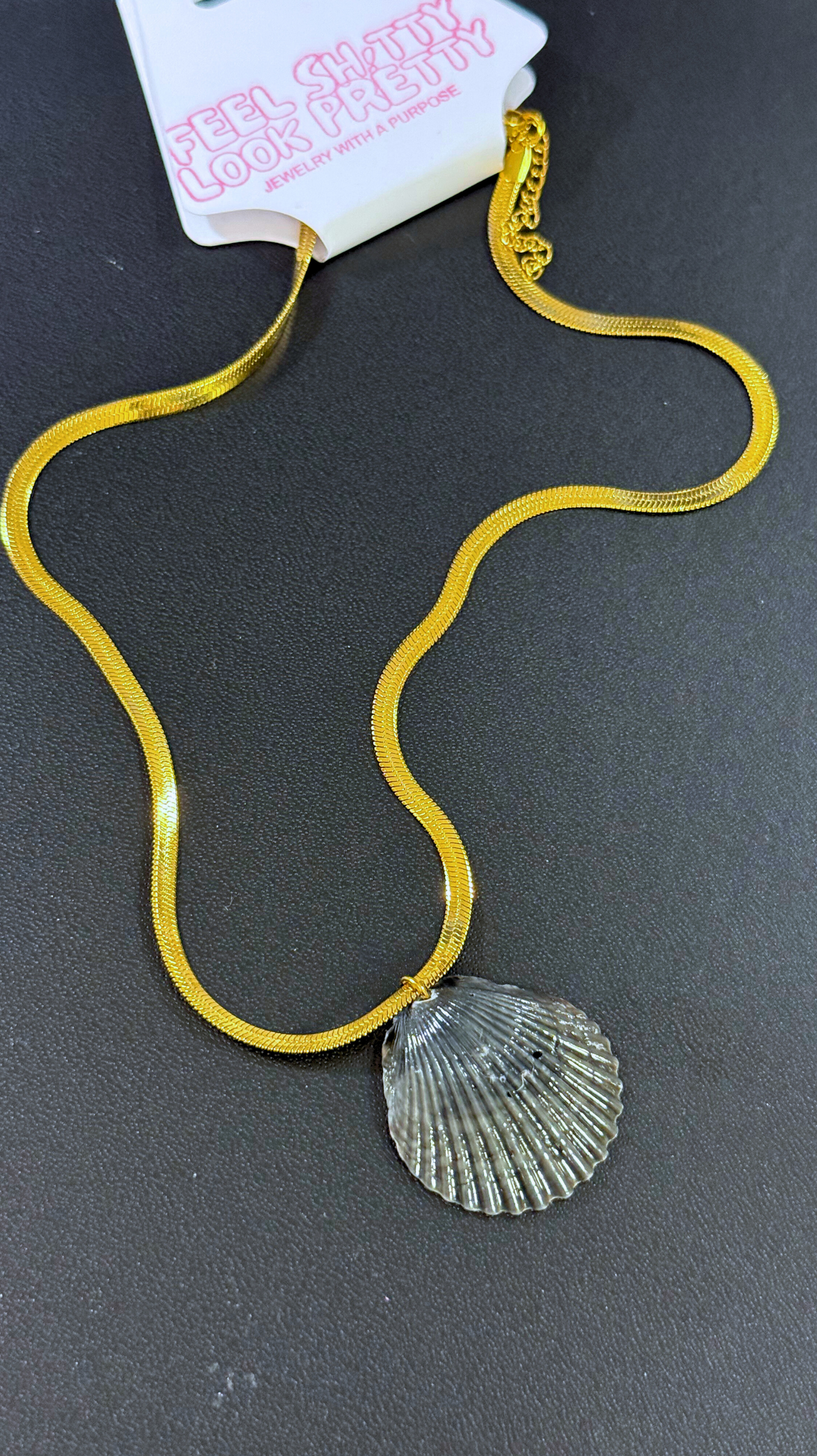The Gold Flattened Snake Chain Shell Necklace