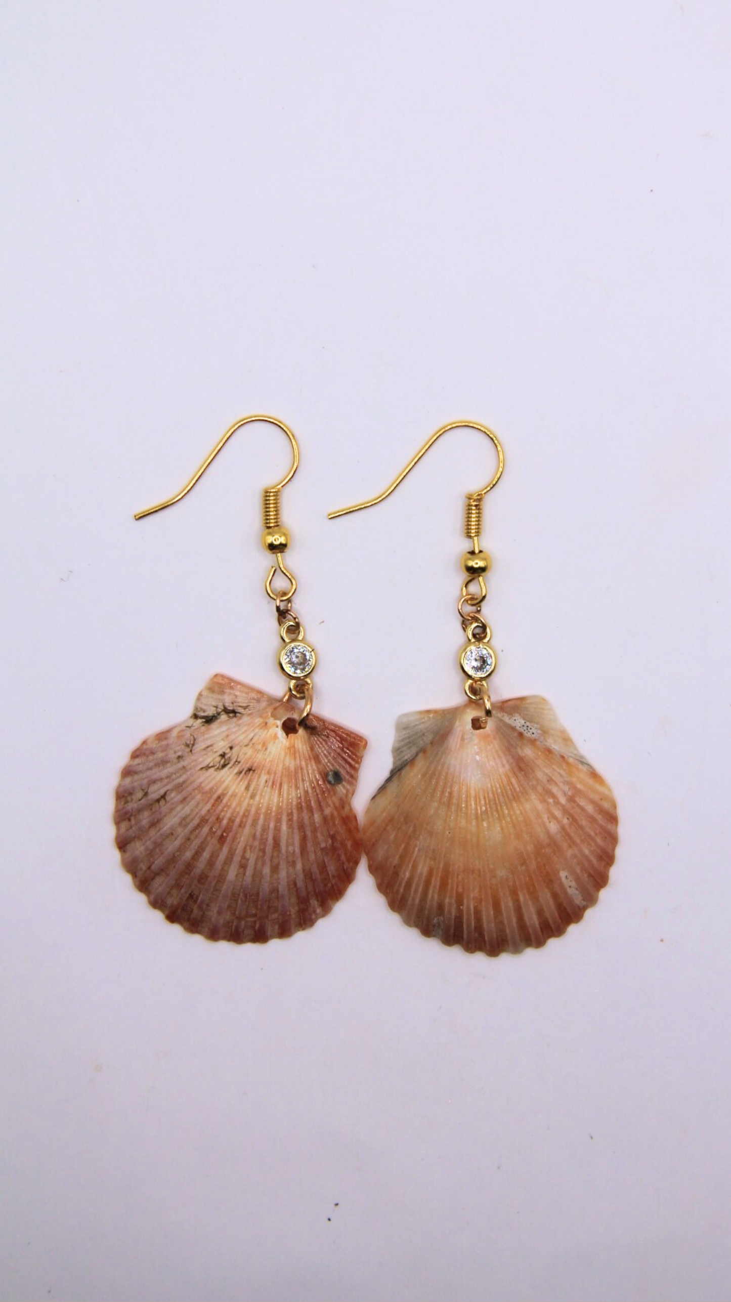 The Glam Shell Earrings
