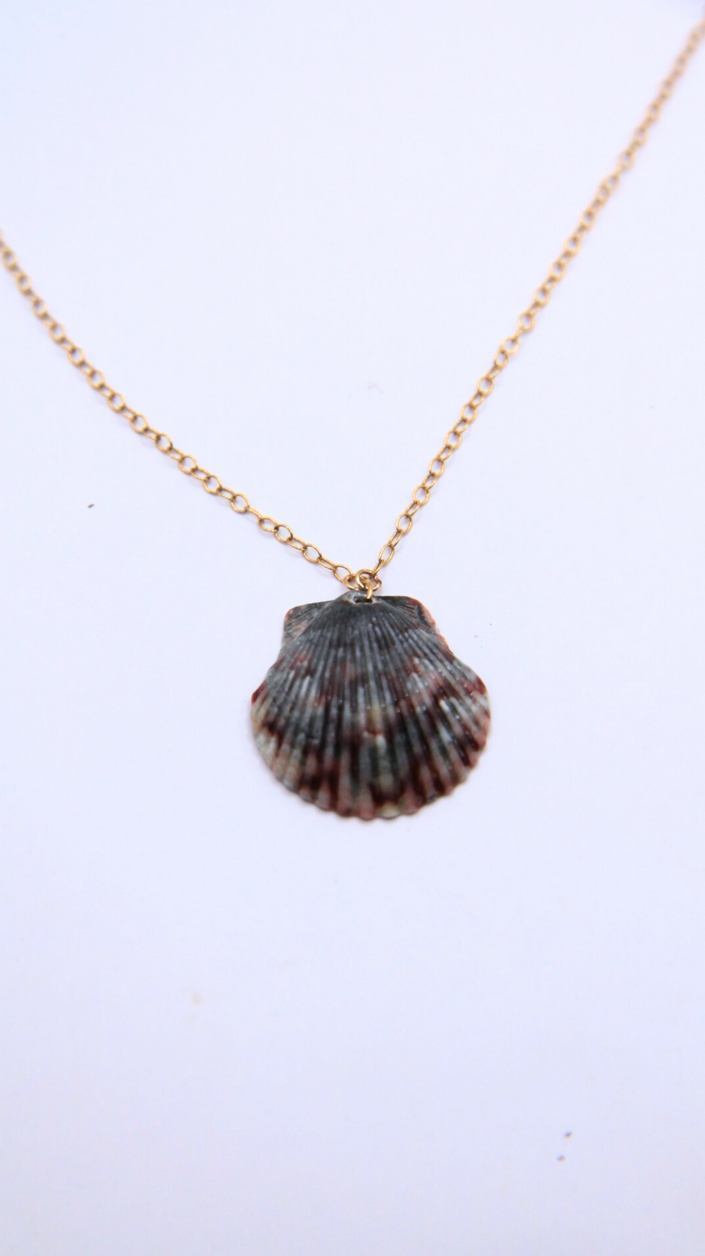 The Iris Necklace