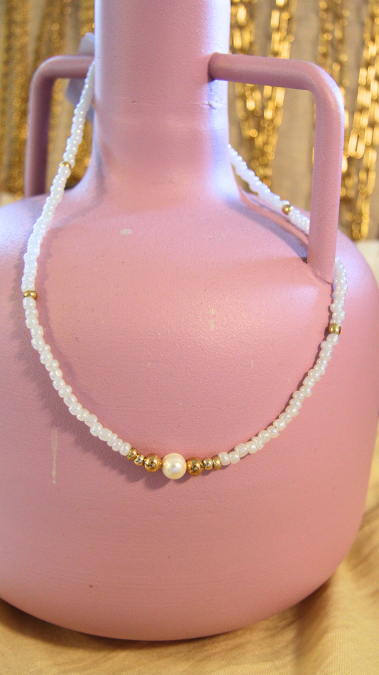 White Pearl Beaded Necklace