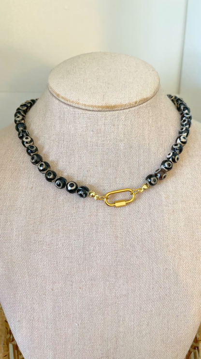 The Tibetan Agate Carabiner Necklace