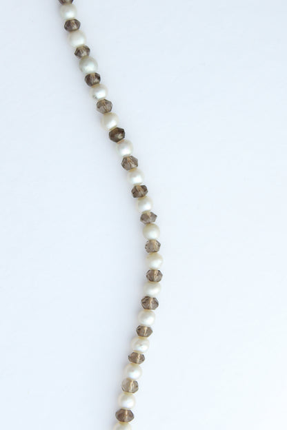 The Labradorite and Pearl Necklace