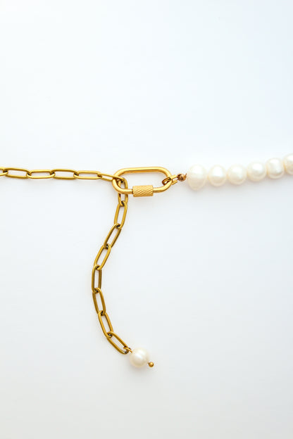 The Paperclip and Pearl Lariat Necklace