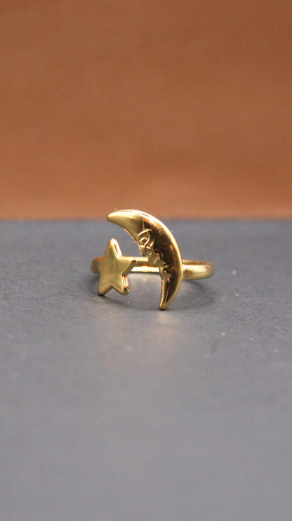 The Star and Moon Ring