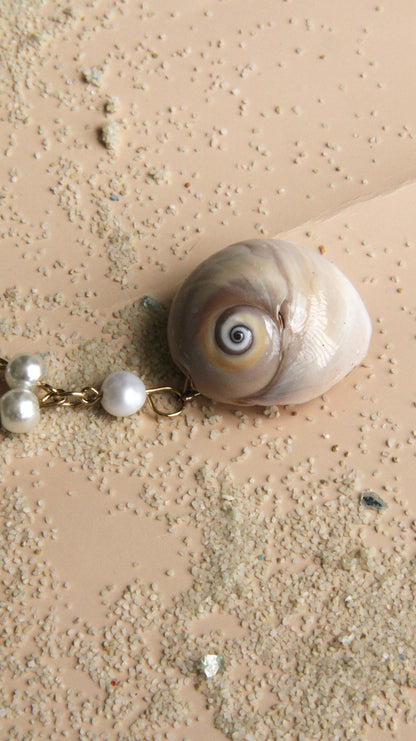 The Pearl Girl Necklace