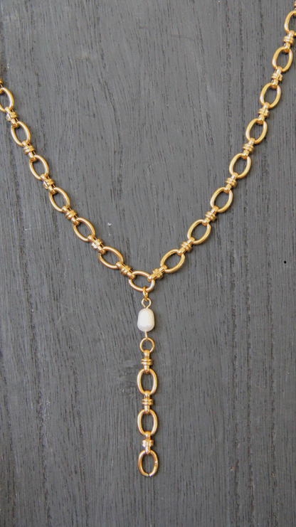 The Feyre Lariat Necklace