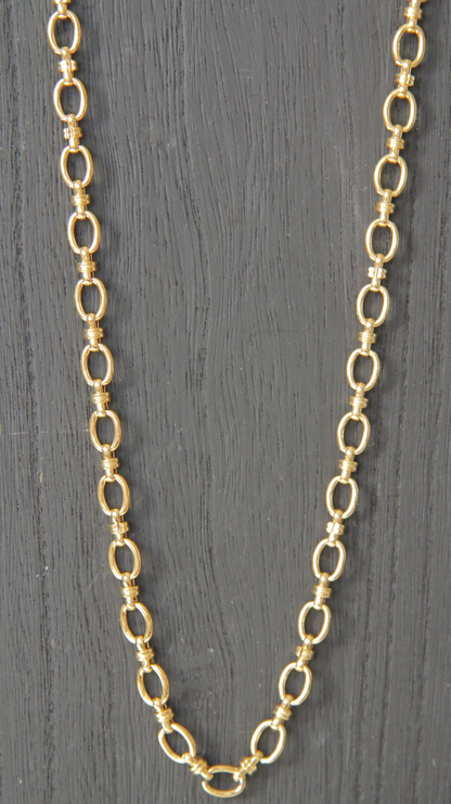 The Antique Carol Necklace