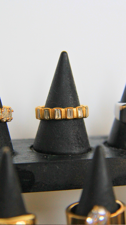 The Elegance Ring