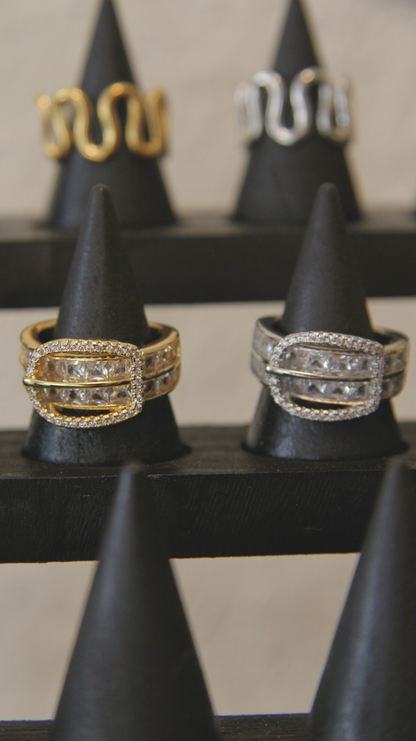 The Buckle Ring