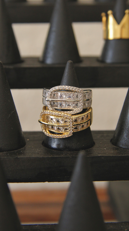 The Buckle Ring