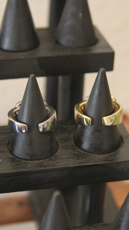 The Buckle Ring