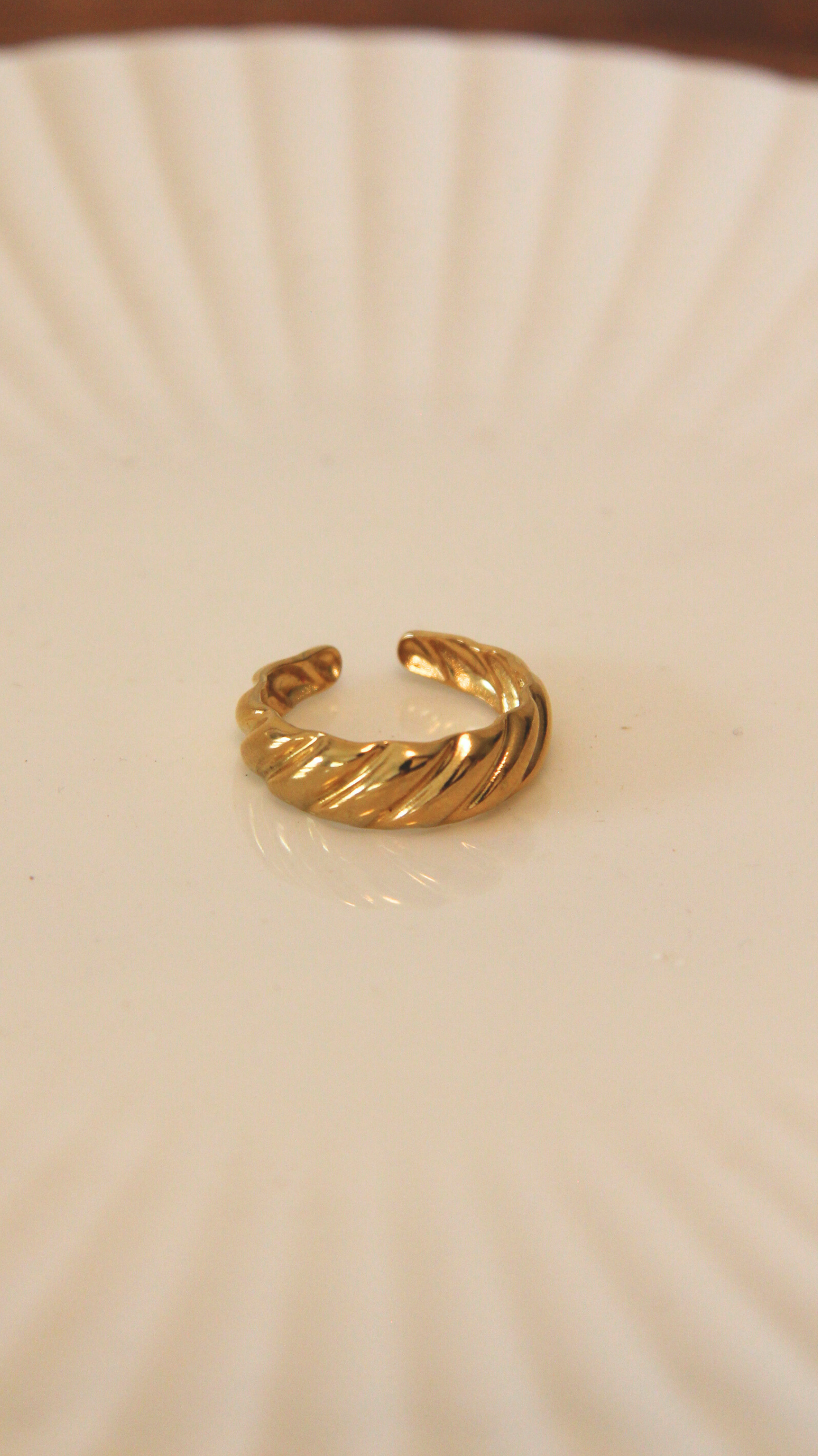 The Croissant Ring