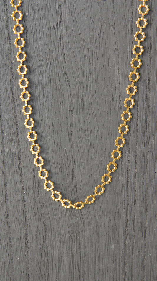 The Flower Chain Necklace