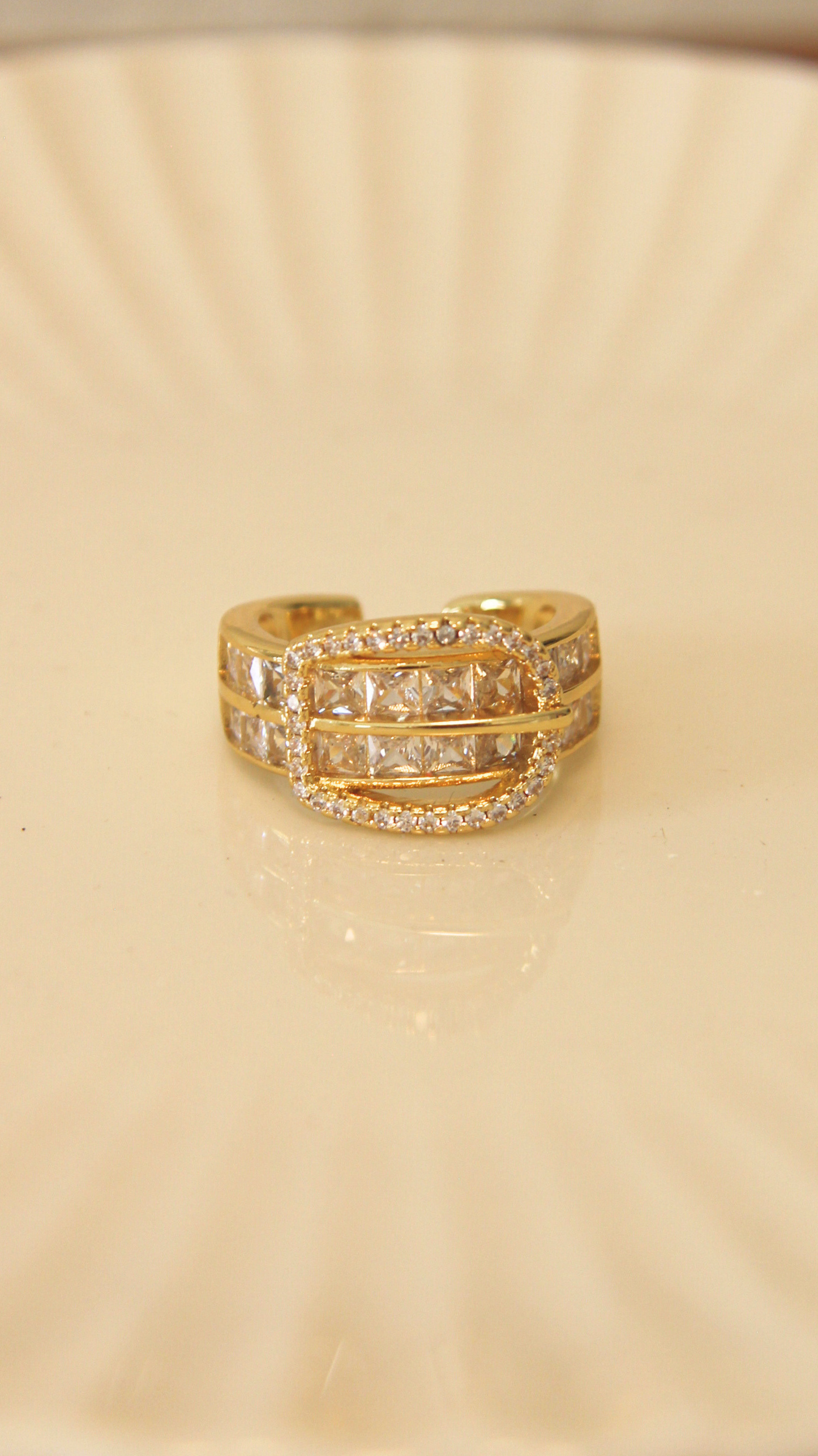 The Buckle Ring