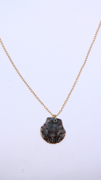 The Iris Necklace