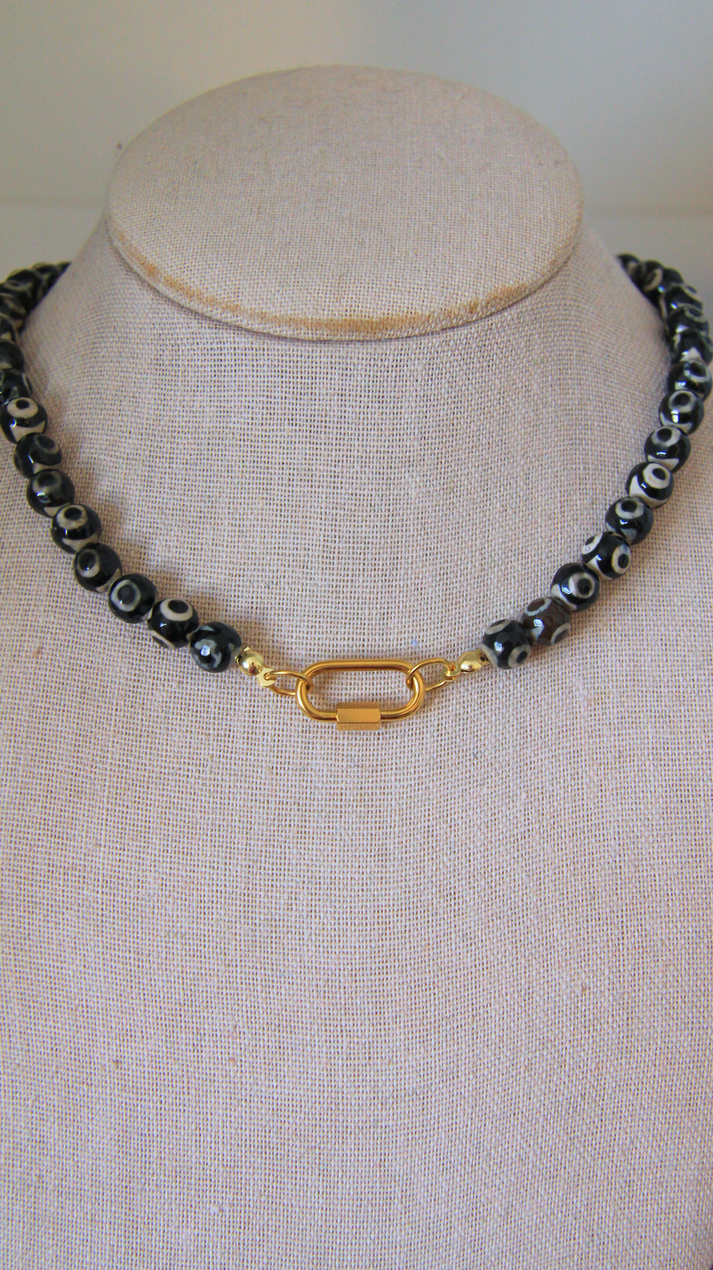 The Tibetan Agate Carabiner Necklace