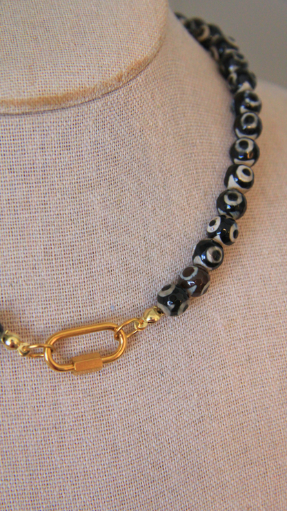 The Tibetan Agate Carabiner Necklace